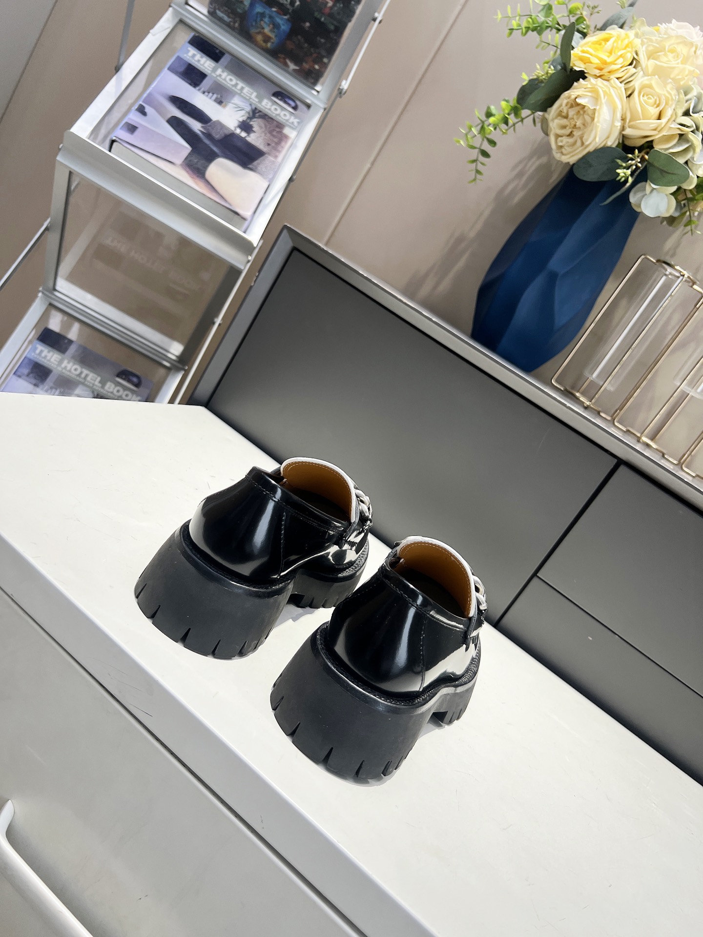 Women's high heels